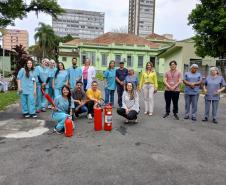 Secretaria da Saúde promove treinamento prático para brigadistas de incêndio 