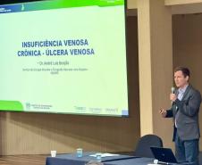 Hospital de Dermatologia do Paraná capacita 300 profissionais no II Simpósio de feridas