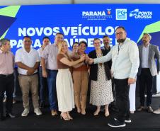 Estado entrega 64 veículos e três ambulâncias para saúde em Ponta Grossa