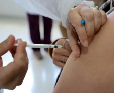 Influenza: vacinação para crianças, idosos e gestantes entra na rotina anual do SUS