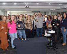 Sesa capacita profissionais para ampliar o cuidado com a infância no Paraná