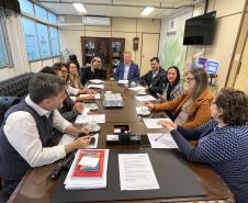Sesa recebe representantes do ES