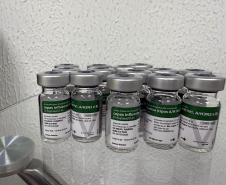 Servidores estaduais da Saúde recebem vacina da gripe e Covid-19
