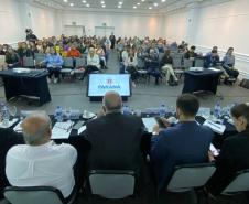 Dia D da vacinação será em 10 de maio; força-tarefa nas escolas começa na segunda