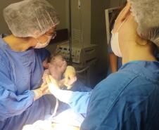 Rede materno-infantil do Estado garante parto seguro de gêmeas após gestação de alto risco