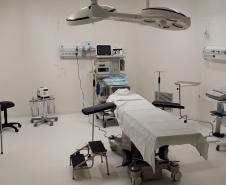 Hospital Regional do Centro-Oeste é referência em cirurgias eletivas e formação profissional