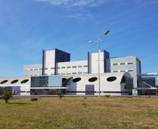 Hospital Regional do Centro-Oeste é referência em cirurgias eletivas e formação profissional