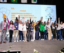 Iniciativas de municípios do Paraná são premiadas em congresso nacional de saúde