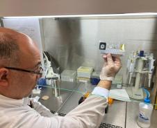 Lacen implanta nova tecnologia para agilizar diagnóstico de doenças graves e reforçar resposta a surtos no Paraná