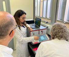 Lacen implanta nova tecnologia para agilizar diagnóstico de doenças graves e reforçar resposta a surtos no Paraná