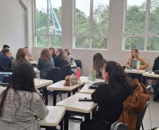 Com nova metodologia, Paraná capacita 80 profissionais para cuidados com a saúde mental