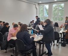 Com nova metodologia, Paraná capacita 80 profissionais para cuidados com a saúde mental