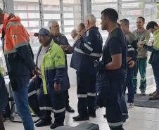 Secretaria da Saúde realiza ação no porto de Paranaguá com atendimentos, testes e vacinas  