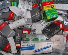 Risco em casa: Saúde alerta para perigo de intoxicação infantil por medicamentos