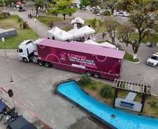 Carreta Saúde da Mulher zera fila para exames de mamografia em Cerro Azul