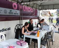 Carreta Saúde da Mulher zera fila para exames de mamografia em Cerro Azul