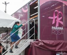 Carreta Saúde da Mulher zera fila para exames de mamografia em Cerro Azul