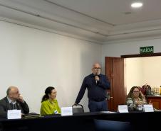 Paraná apresenta ações de enfrentamento das SRAGs para organizações nacionais e internacionais