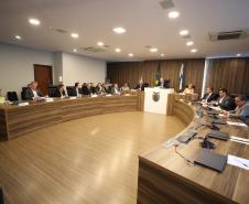 Investimento de R$ 1 bilhão em cirurgias eletivas é destaque de apresentação na Assembleia