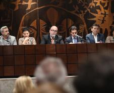 Estado apresenta panorama de atendimento em audiência sobre intoxicação por metanol