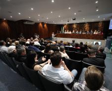 Estado apresenta panorama de atendimento em audiência sobre intoxicação por metanol