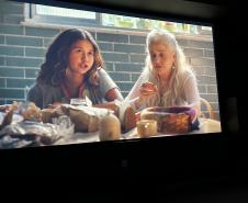 Curitiba recebe sessão de cinema dentro do Paraná Rosa; veja as próximas exibições