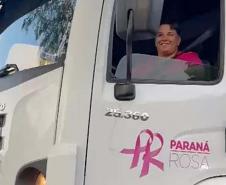 De mulher para mulher: motorista da carreta da saúde celebra alcance das consultas