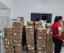 Com apoio aéreo, Estado leva milhares de insumos hospitalares para região de Rio Bonito do Iguaçu