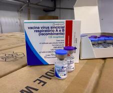 Primeiras vacinas contra o vírus sincicial respiratório chegam ao Paraná