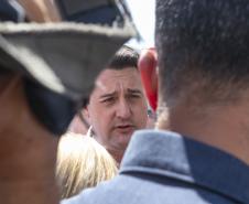 Governador entrega 150 ambulâncias com UTIs para todas as regiões do Paraná