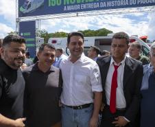 Governador entrega 150 ambulâncias com UTIs para todas as regiões do Paraná