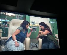 Filme "Câncer com ascendente em virgem" foi visto por mais de 7,7 mil mulheres em ação do Paraná Rosa