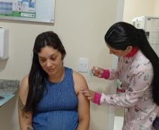 368 cidades do Paraná já aplicam doses da vacina contra o Vírus Sincicial Respiratório