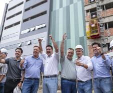 Ratinho Junior vistoria obras do novo Hospital Geral de Colombo, na Grande Curitiba