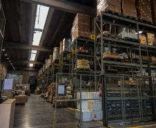 Estado já distribuiu mais de 6 milhões de insumos em 2026 para as 22 Regionais de Saúde