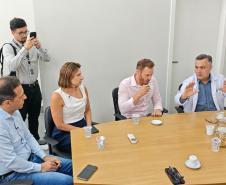 Opera Paraná: Estado viabiliza mil cirurgias de catarata para a população de Paranaguá