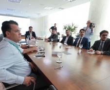 Paraná já tem 8 aplicações de polilamimina; Ratinho Junior recebe médicos e reforça apoio à pesquisa