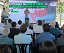 Ratinho Junior entrega ampliação do hospital de Loanda, que agora tem 106 leitos