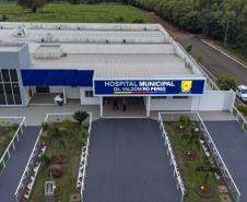 Estado inaugura hospital em Terra Boa e anuncia investimentos para pavimentação rural