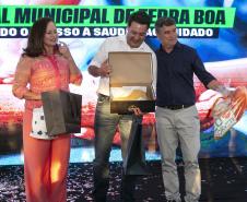 Estado inaugura hospital em Terra Boa e anuncia investimentos para pavimentação rural