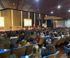 Especialistas discutem desafios e estratégias de enfrentamento da hanseníase no Paraná