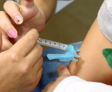 Com 1,2 milhão de doses aplicadas, Paraná reforça chamada para vacinação contra gripe