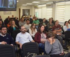 Em videoconferência com transmissão para todas as Regionais da Saúde, a médica Ho Yeh Li, coordenadora da UTI e infectologista do Hospital das Clínicas de São Paulo, disse que o combate da febre amarela no Paraná está no caminho certo.