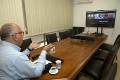 Sesa debate ações com o Conselho Regional de Medicina do Paraná