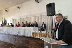 Saúde da mulher: Governo do Estado entrega mamógrafo para Rolândia