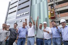 Ratinho Junior vistoria obras do novo Hospital Geral de Colombo, na Grande Curitiba