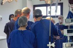 Hospital Infantil realiza cirurgia pioneira de alta complexidade para correção de deformidade craniana