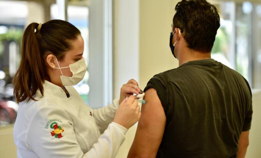 Trabalhadores do Porto de Paranaguá são imunizados contra a gripe