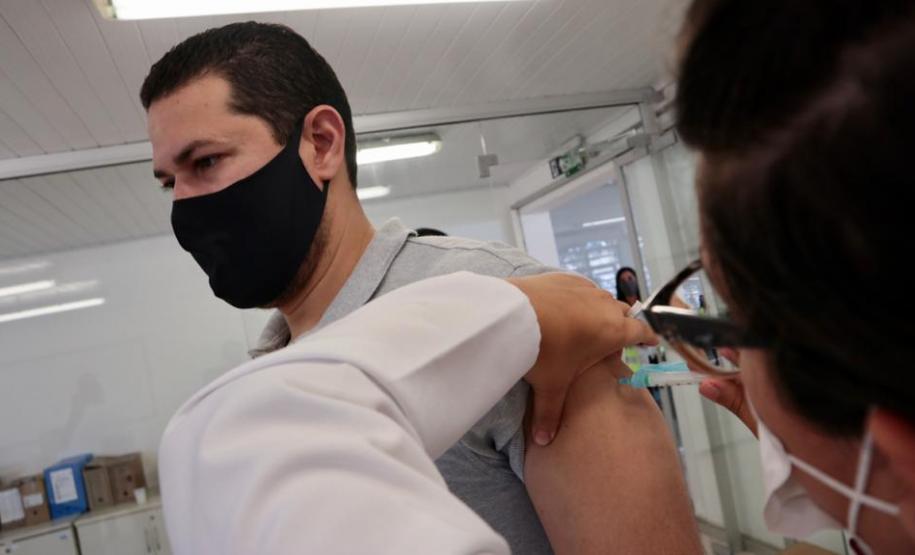 Trabalhadores do Porto de Paranaguá são imunizados contra a gripe