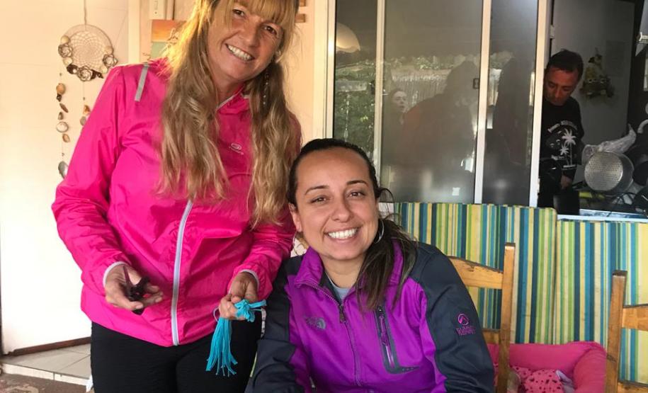 Mesmo sem casos confirmados, ação voluntária entregou máscaras para moradores da Ilha do Mel